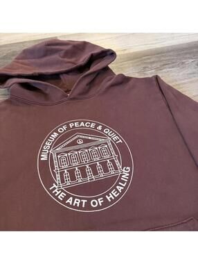museum of peace & quiet the art of healing hoodie M/L